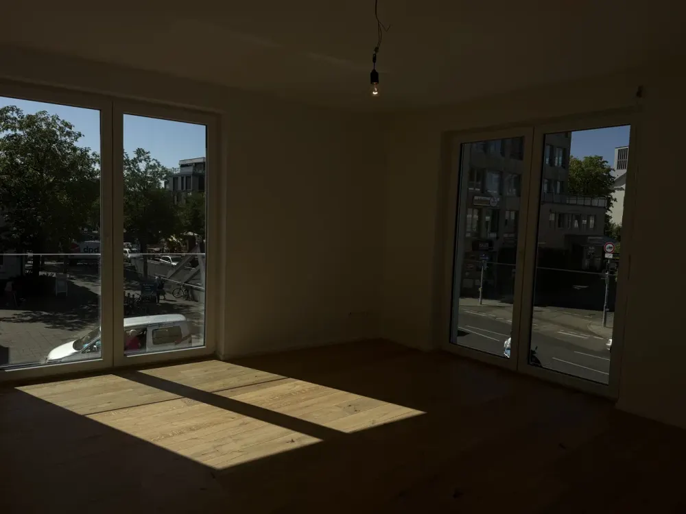 Wunderschöne, helle 3 (3,5) Zi- Whg mit großer Terrasse