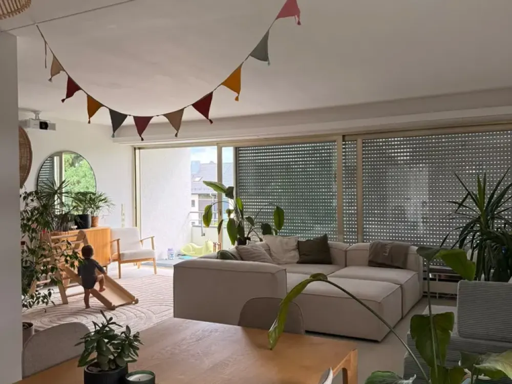 Panoramablick: moderne, helle 4 Zi. Wohnung in ruhiger Lage zum Wohlfühlen