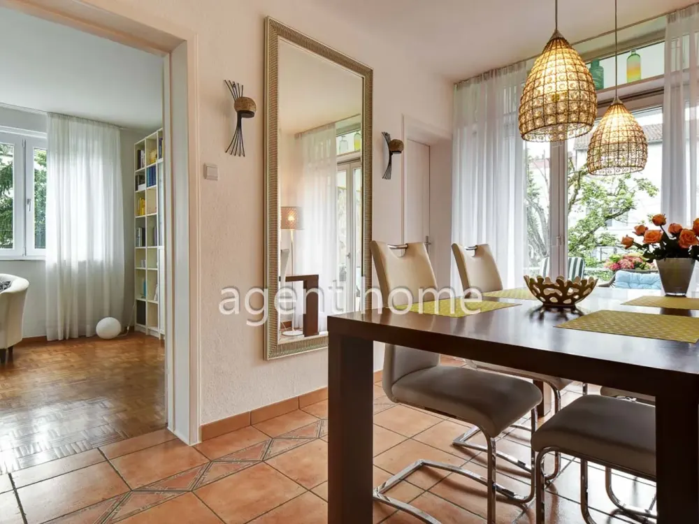 FURNISHED - SUNNY and in TOP LOCATION - 4.5-Room Apartment with Balcony - Near Killesberghöhe