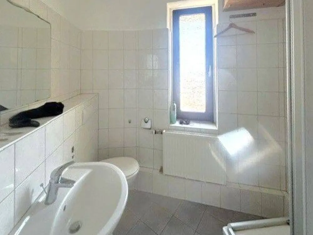 Großzügie 4 Zimmerwohnung mit Balkon | Linden !