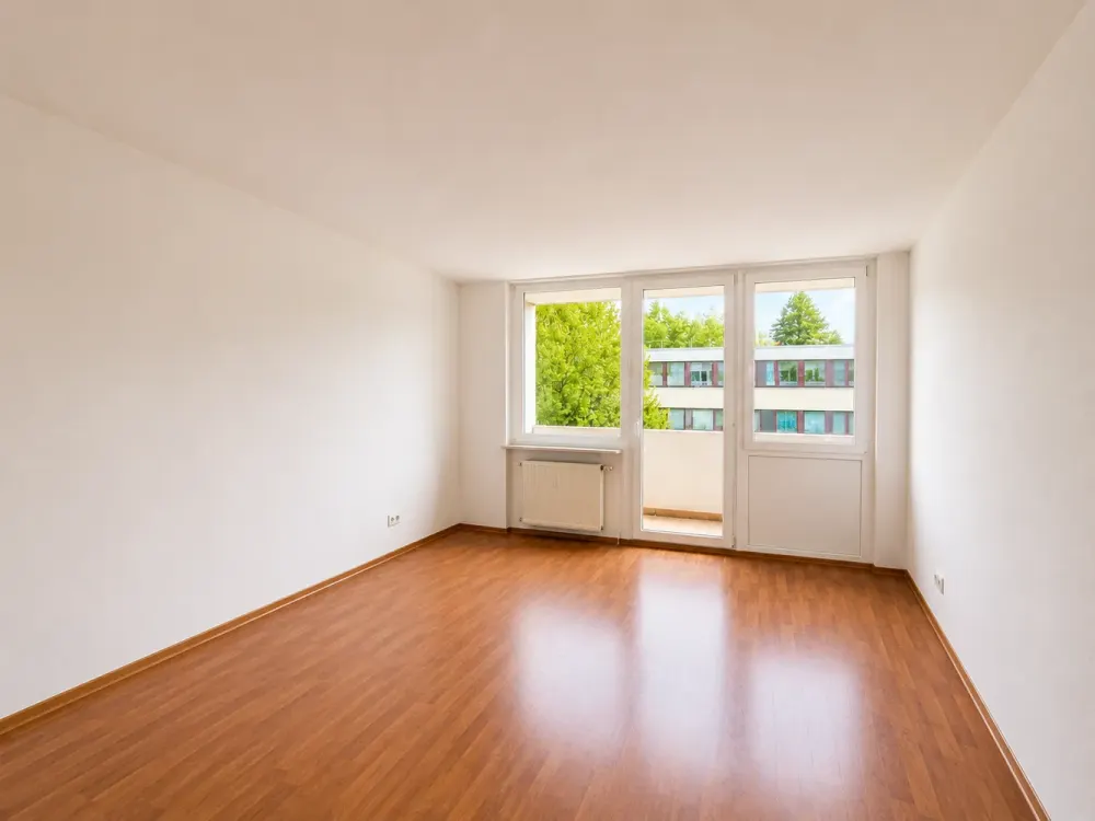 Johanneskirchen: Großzügiges wohnen mit sonnigen Balkon
