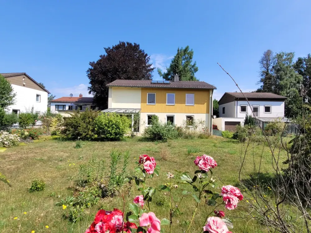 4-Zimmer Obergeschoss Wohnung in München-Lochhausen