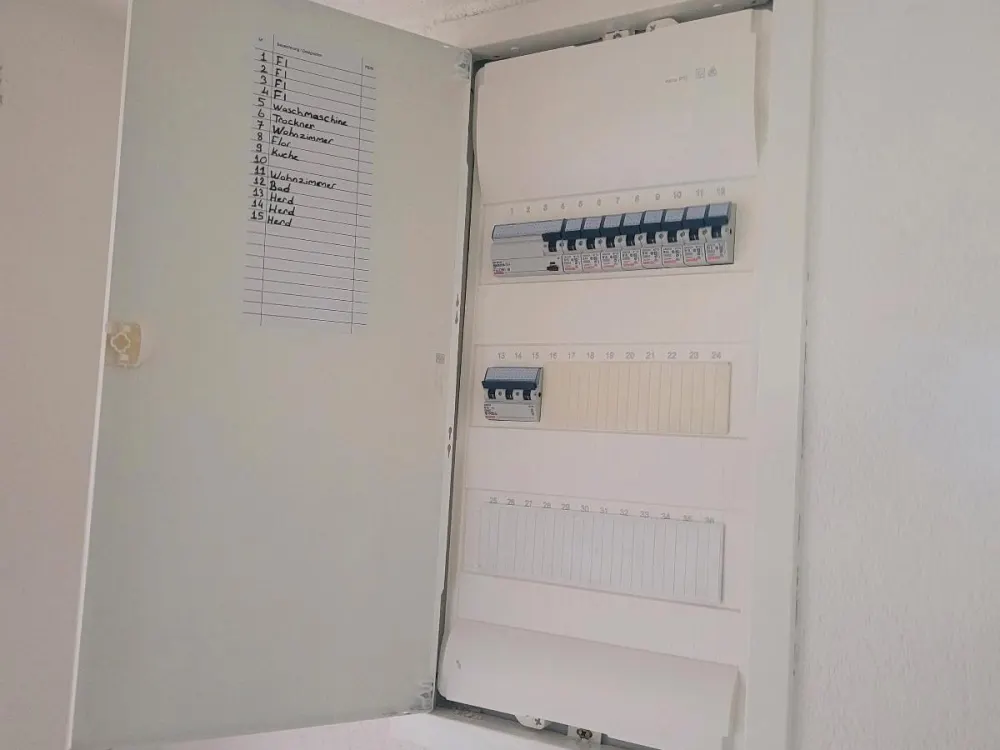 1 Zimmer 32 m2 Untergeschoßwohnung mit viel Tageslicht
