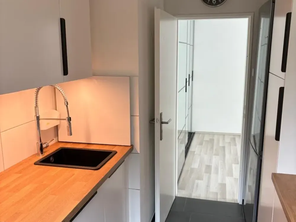 Helle 3,5-Zimmer-Wohnung mit großem Balkon, Aufzug und Tiefgaragenstellplatz in Hochdahl-Millrath