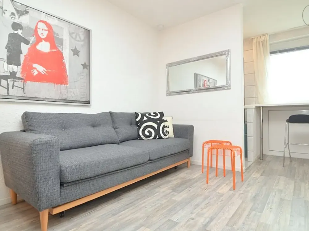 Modern möbliertes 1-Zimmer-Apartment mit W-LAN nahe der Nürnberger Innenstadt