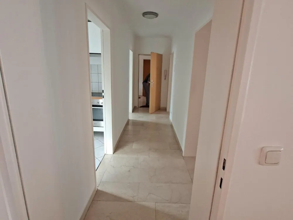 3 Zimmer Wohnung mit 80m² EBK & Stellplatz in Preungesheim