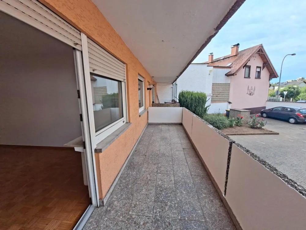 3 Zimmer Wohnung mit 80m² EBK & Stellplatz in Preungesheim