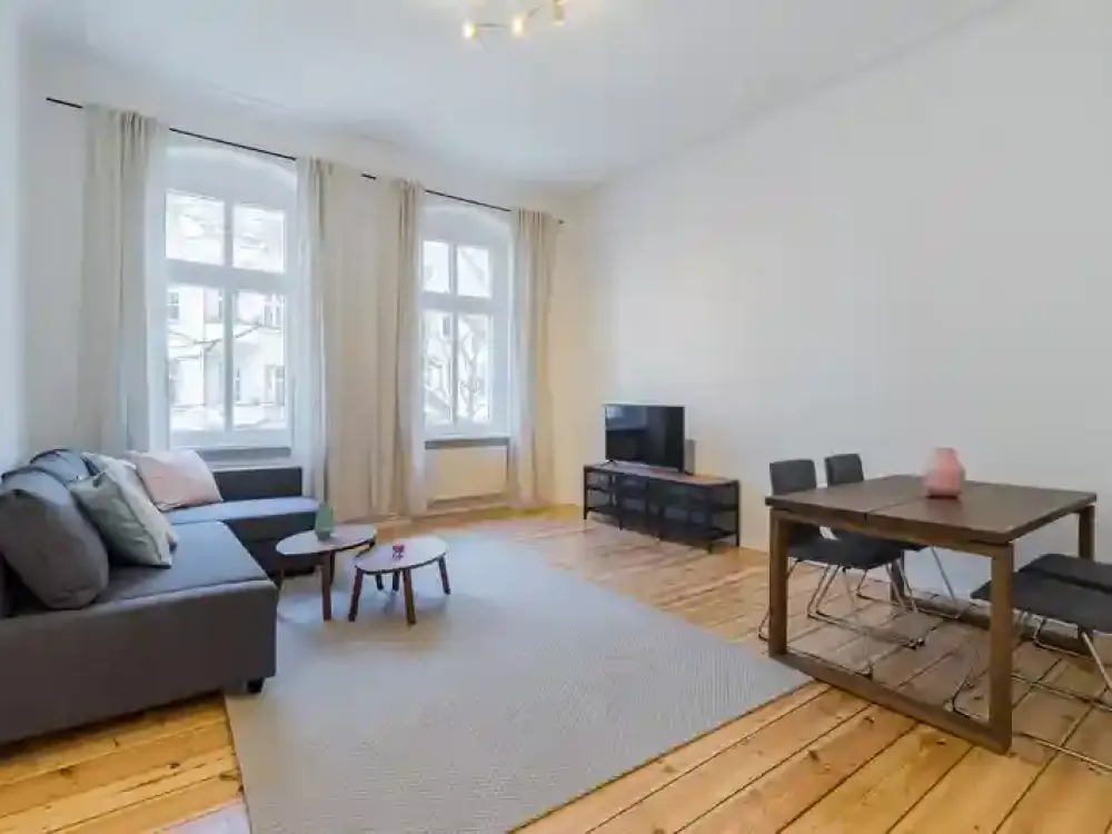 Beautiful bright apartment in the heart of Prenzlauer Berg