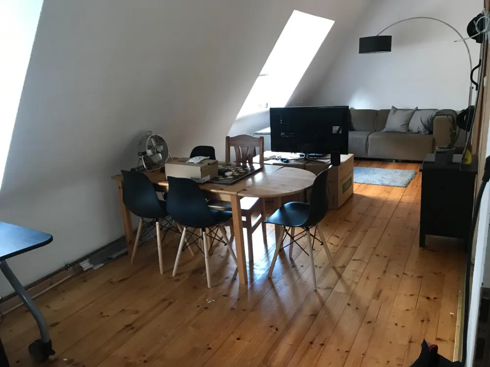 Wohnung Untermiete in Ottensen (Nähe Elbe): 38 qm, Balkon