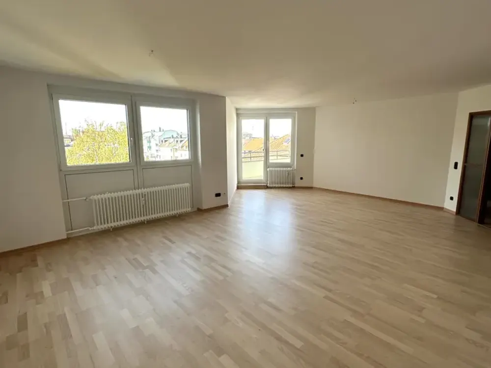 Lichtdurchflutete 3-Zimmer-Wohnung in Toplage