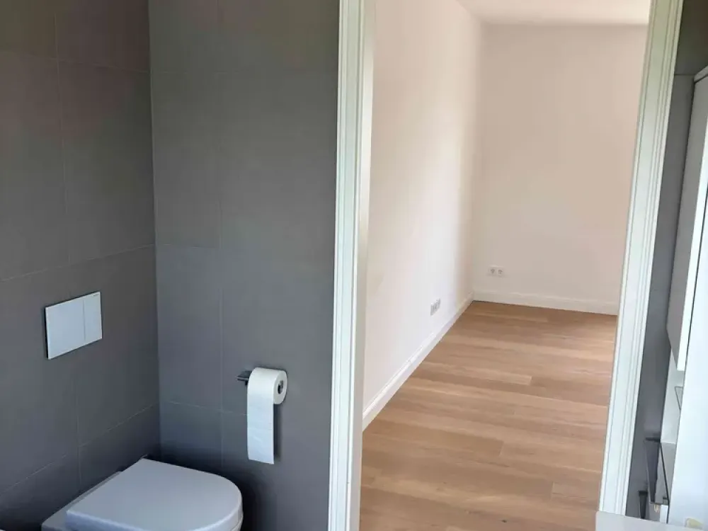 First Occupancy After Renovation in the Penthouse in Dahlem