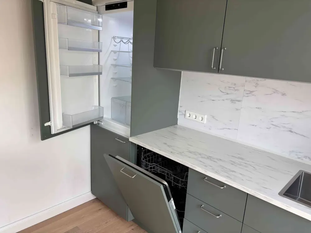 First Occupancy After Renovation in the Penthouse in Dahlem
