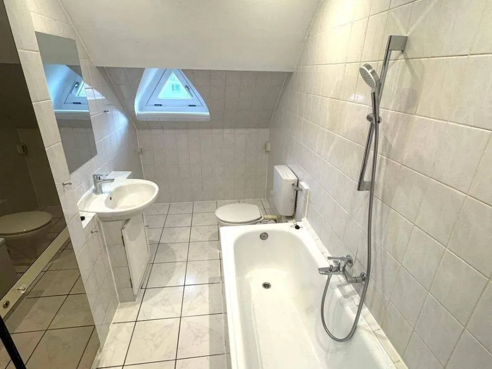 Dachgeschosswohnung in Langehorn