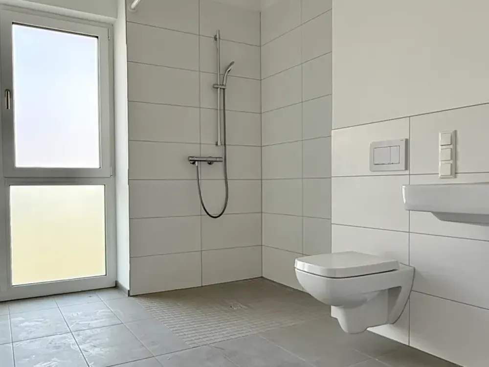 Hannover KRONSRODE, New Build: Fitted Kitchen, Balcony + Loggia, Underfloor Heating, 2 Bathrooms, Elevator, Underground Parking, Cellar