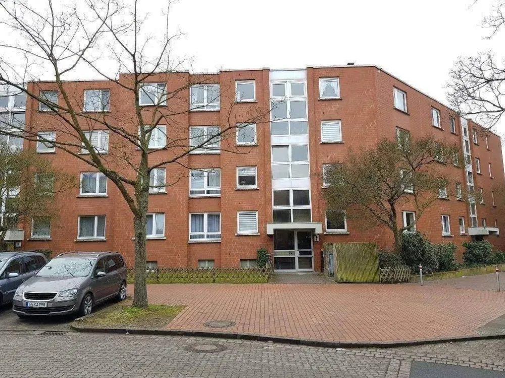3 Zi.-Whg. - Goerdelerstr. 8 - NUR BIS ZU 3 PERSONEN - Balkon - Keller - 1.OG