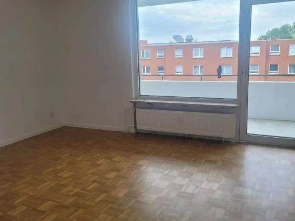 3 Zi.-Whg. - Goerdelerstr. 8 - NUR BIS ZU 3 PERSONEN - Balkon - Keller - 1.OG