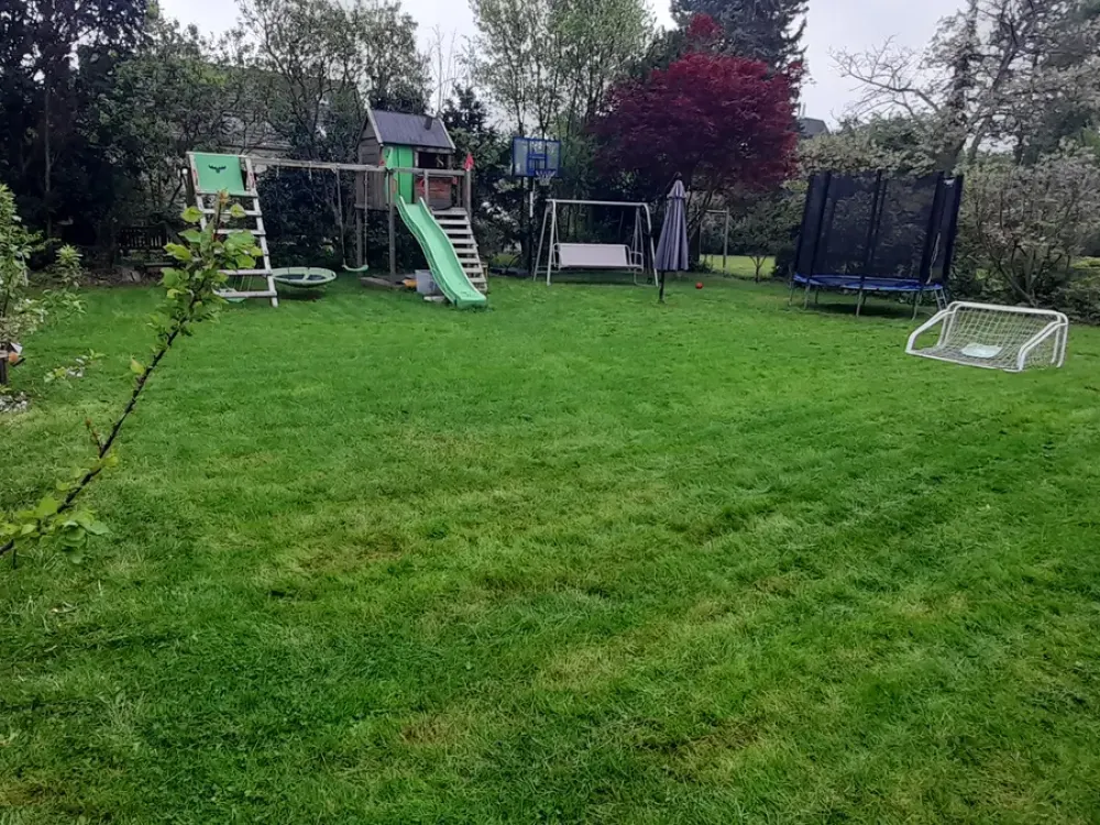 3-Zimmer-Wohnung mit großem Garten zur Alleinnutzung