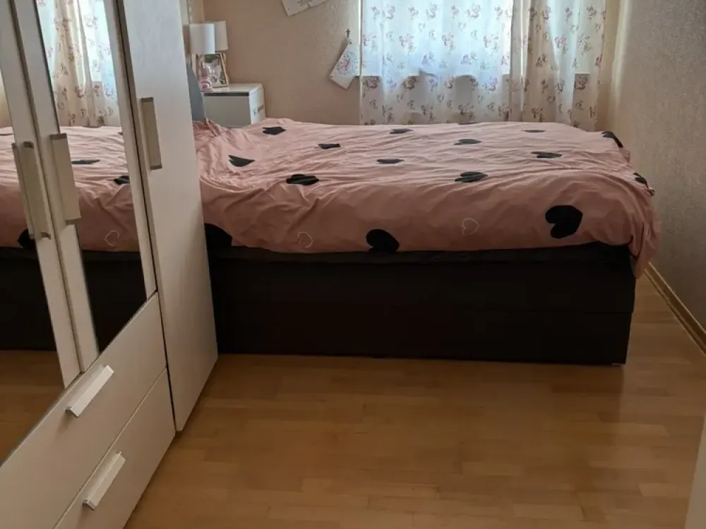 Alltagstaugliche 3-Zimmer-Wohnung mit Balkon in Sachsenhausen-Süd
