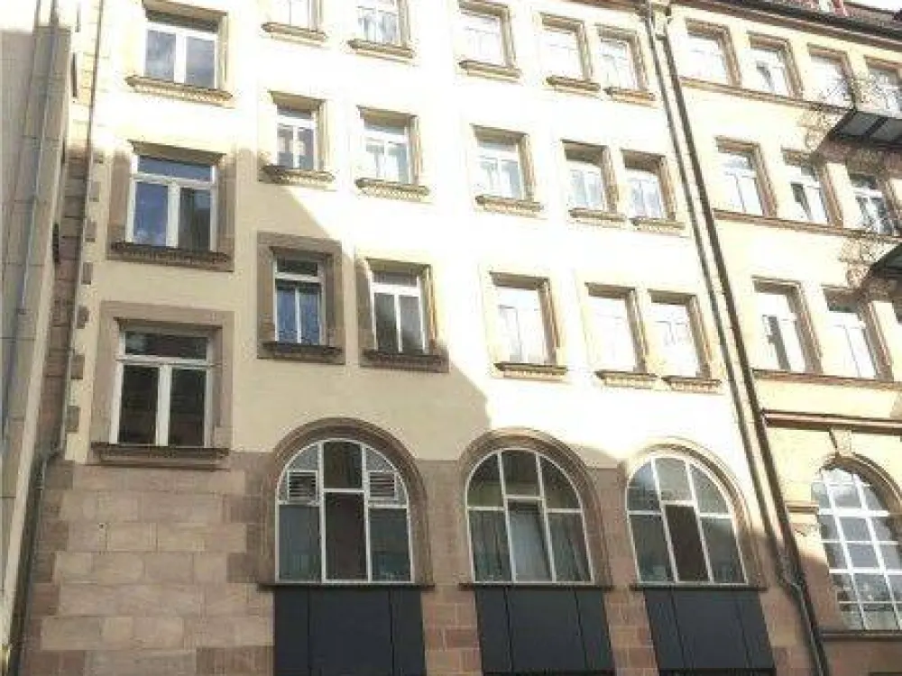 KESTLER IMMOBILIEN IVD - Cityapartment Nr. 7 - Fußgängerzone - Küchenzeile - Aufzug