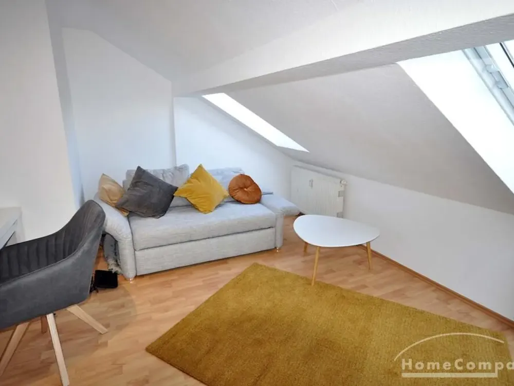 12105 HomeCompany Dresden Möbliert/Furnished 2-Zimmer Dachgeschoß Apartment in Wilsdruffer Vorsta...