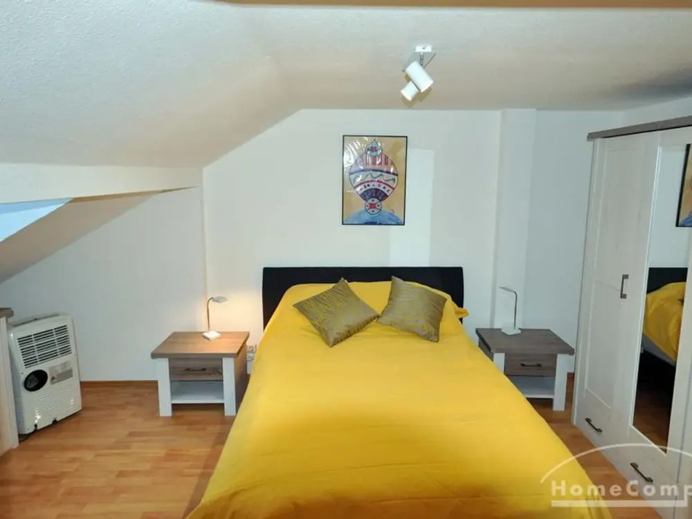 12105 HomeCompany Dresden Möbliert/Furnished 2-Zimmer Dachgeschoß Apartment in Wilsdruffer Vorsta...