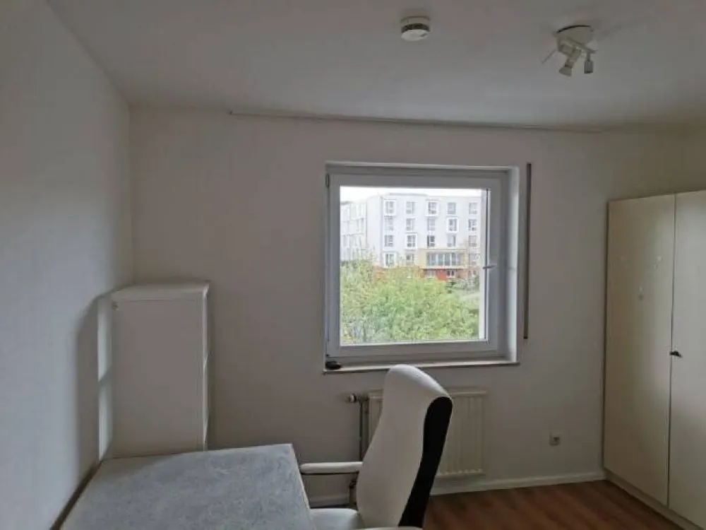 Kleines Apartment in Uninähe