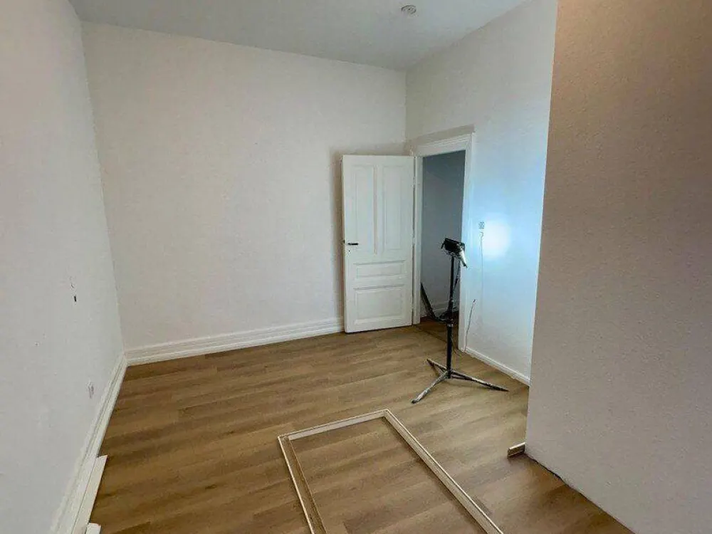 Renovierte 2-Zimmerwohnung in top Lage naher Berger Straße!