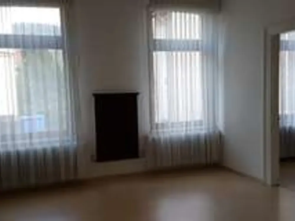 Stilvolle Altbauwohnung in der Bahnhofstraße, Blick auf Park