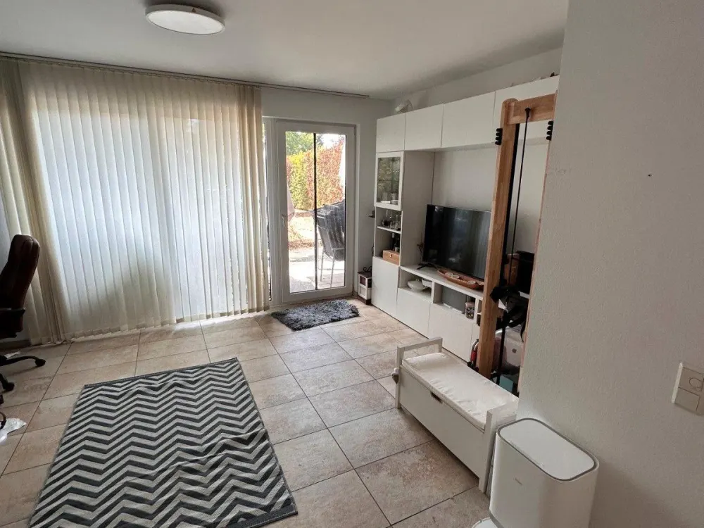 Attraktive 70 m² Erdgeschosswohnung mit Garten - Neuss Weckhoven