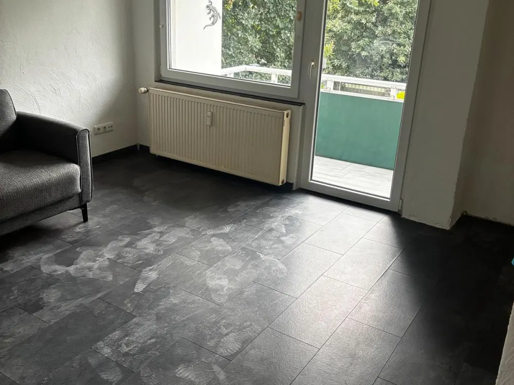 Schöne Wohnung mit Balkon