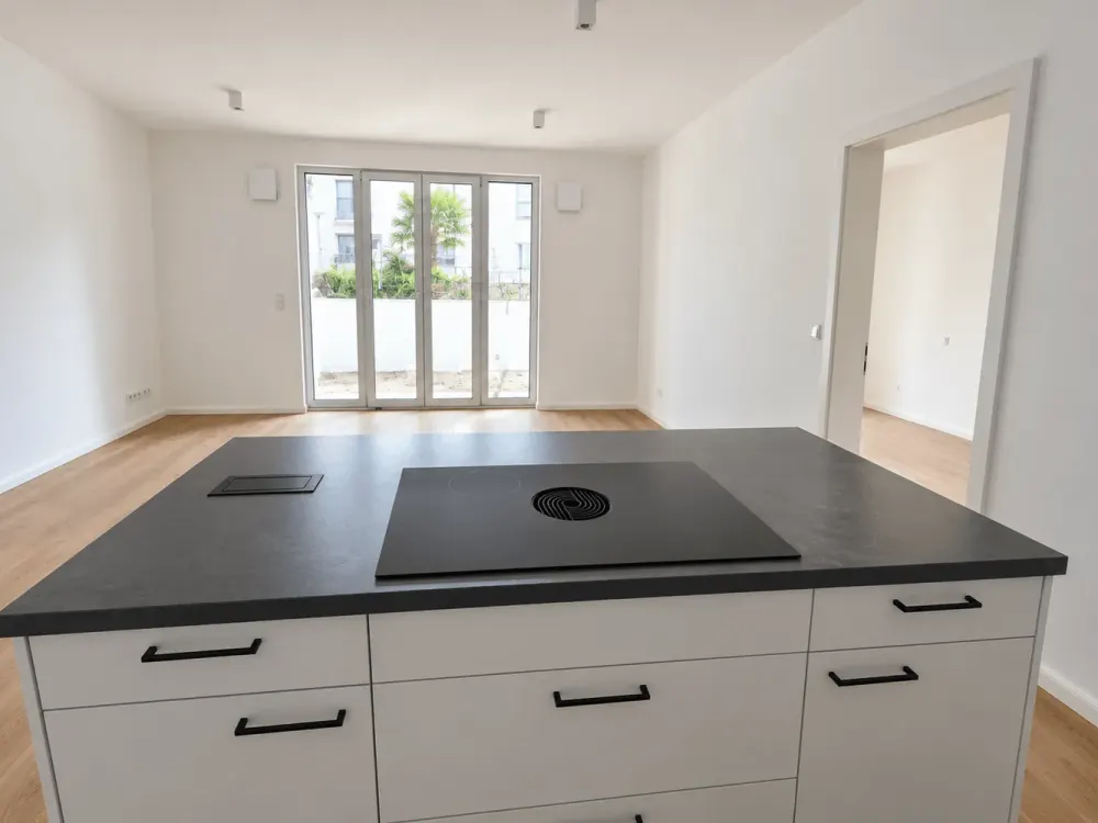 Arrive in Wellingsbüttel, New Build with 3 Rooms and Terrace