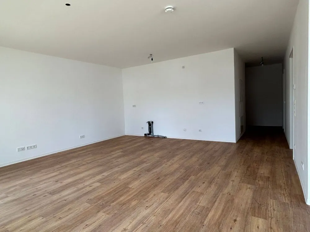 3-Zimmer-Wohnung (Typ 2) mit Loggia und eigenem Keller | ab sofort verfügbar