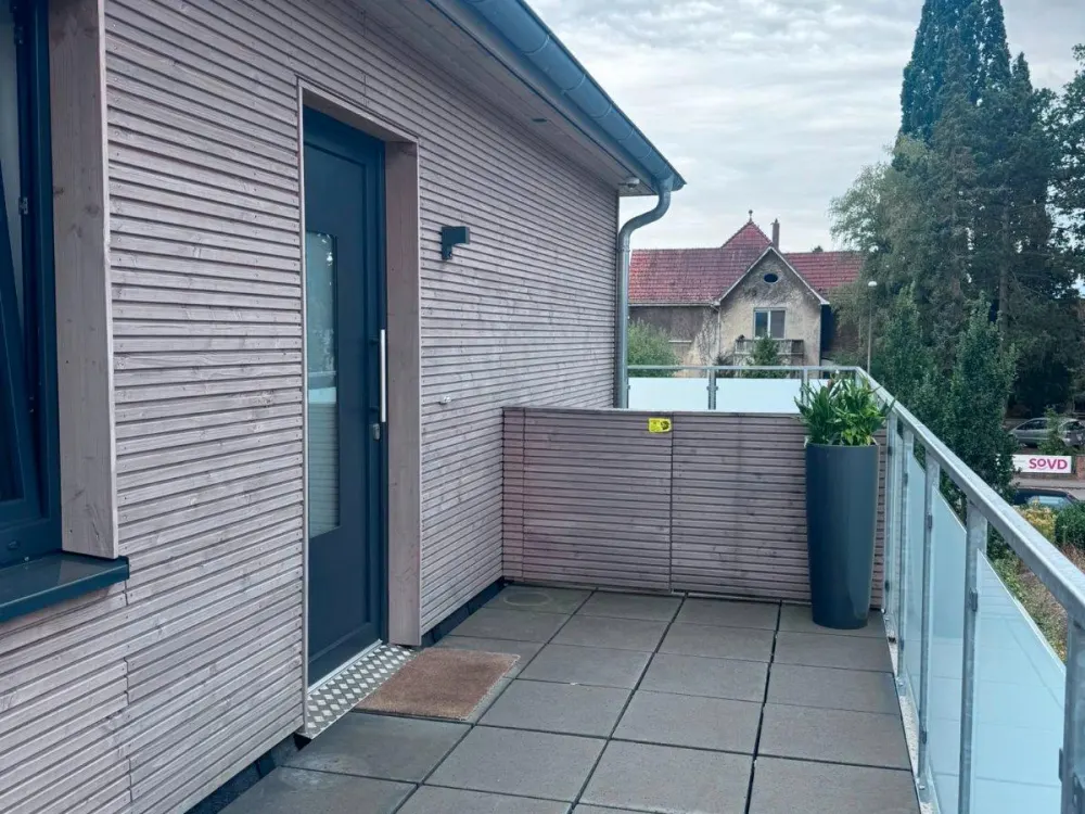 Modernes Penthouse mit 3 Zimmern in Stelle