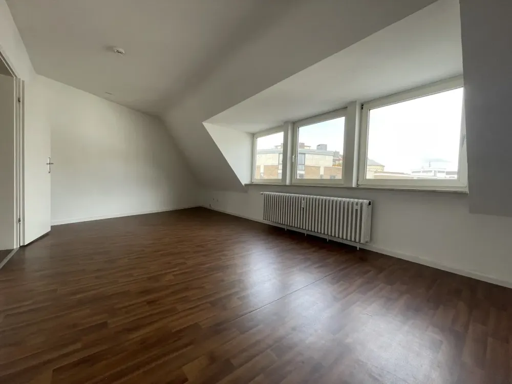 Zentrale 2-Zimmer-Wohnung in Rheinnähe