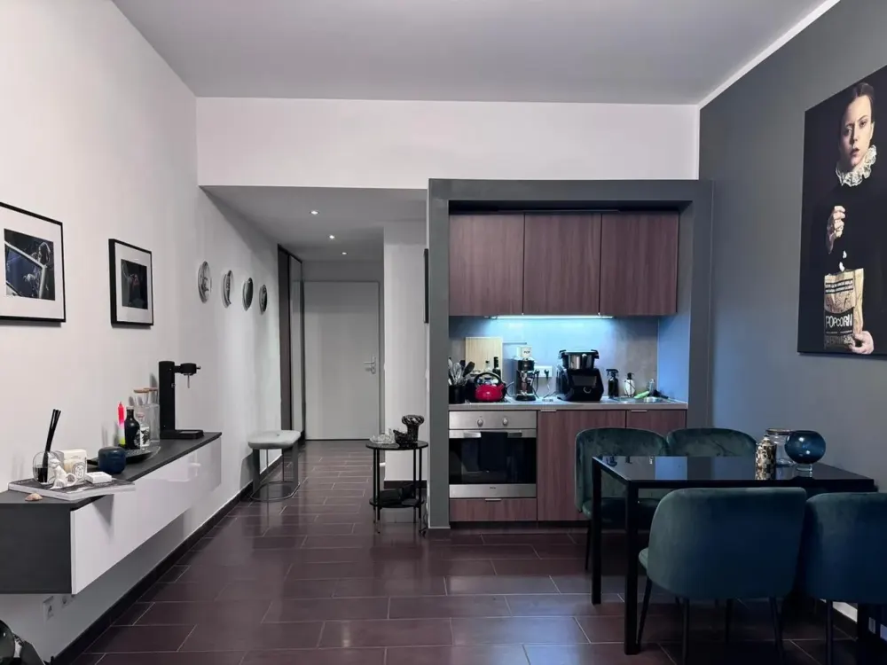 Großes Apartment, Möbiliert, im Zentrum Münchens ab 01.11.26 zu vermieten