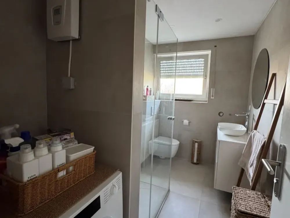 Moderne 2-Zimmer-Wohnung mit großem Balkon, Garage & hochwertiger Ausstattung
