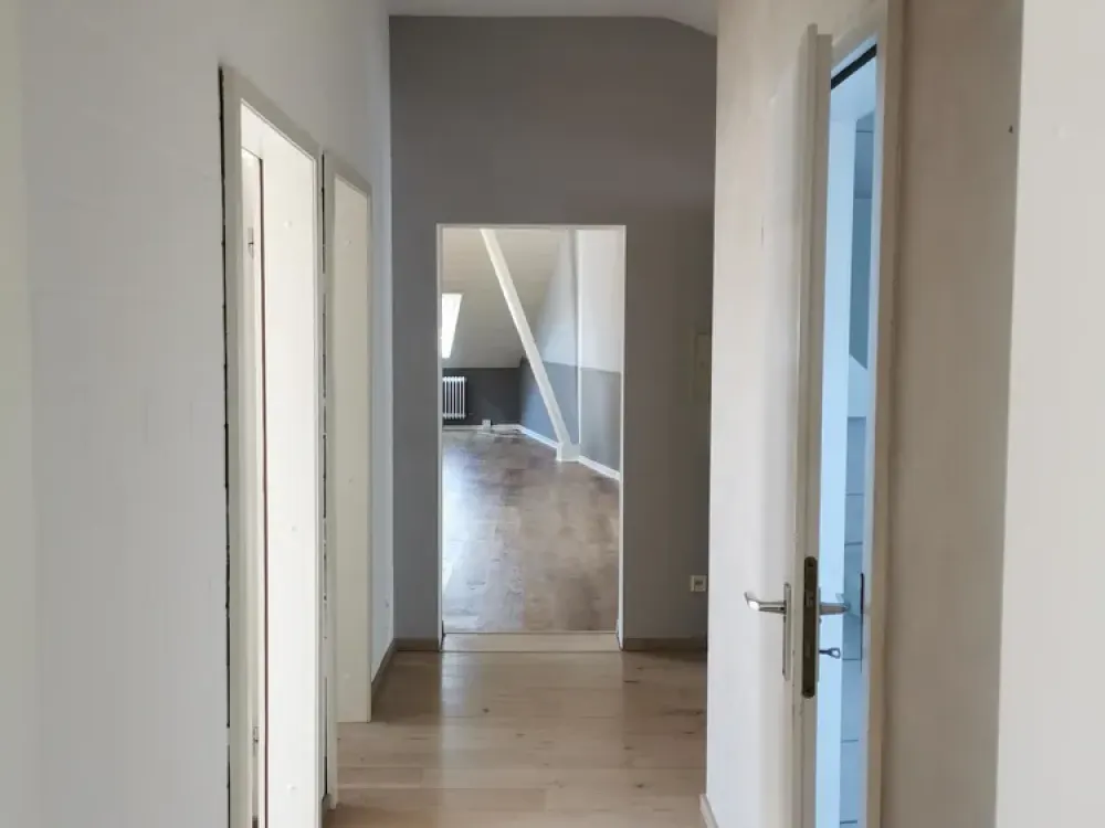 3 Zimmer - Dachgeschoßwohnung in Bous - 115qm, klimatisiert