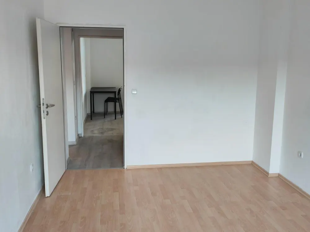 Wohnung - zu vermieten