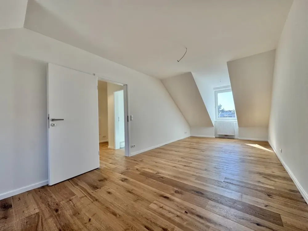 Sanierte 3-Zimmer-Wohnung mit Balkon in Eilbek!