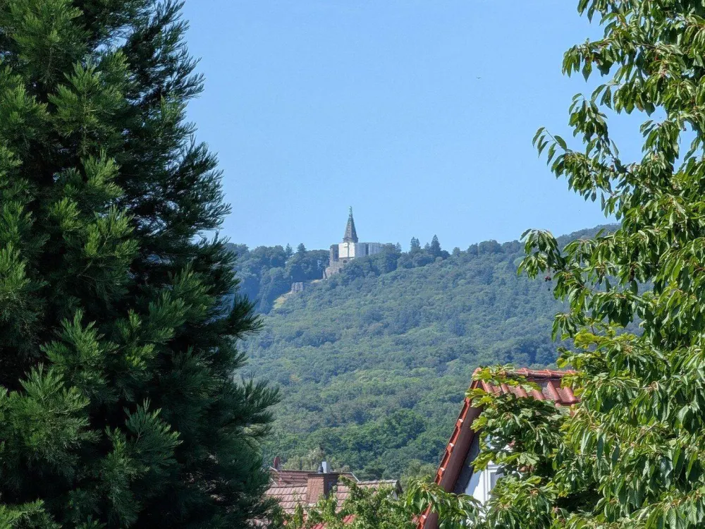 Traumhafte 3-Zimmerwohnung mit Blick zum Herkules