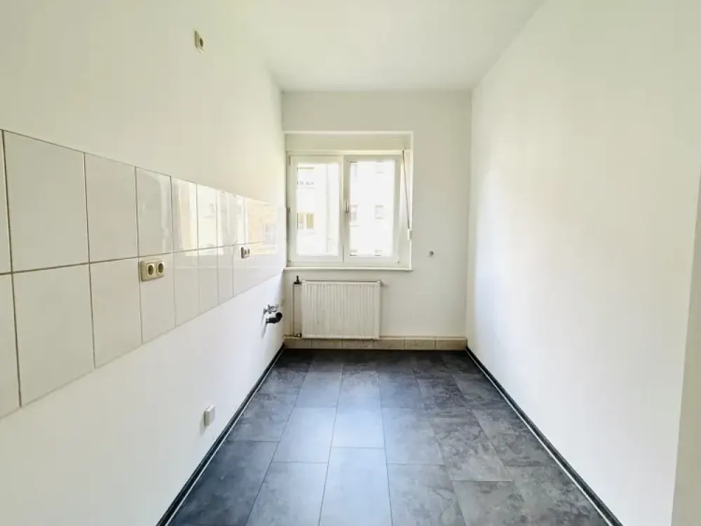 Stylish, Renovated 2-Room Apartment / Suitable for Shared Flat / Available Immediately / ***TOP*** Leipzig / Wahren