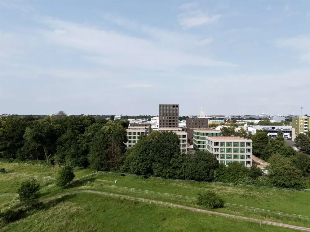 Erstbezug am Naturschutzgebiet: 3 Zimmer Wohnung mit Loggia im 2.OG, 88,87 m²