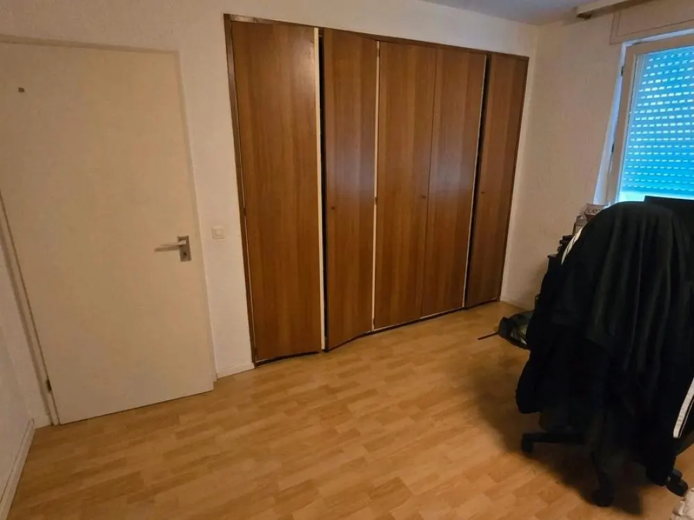 NACHMIETER:IN GESUCHT -1 Zimmer in 3-er WG in der Kilianstraße!