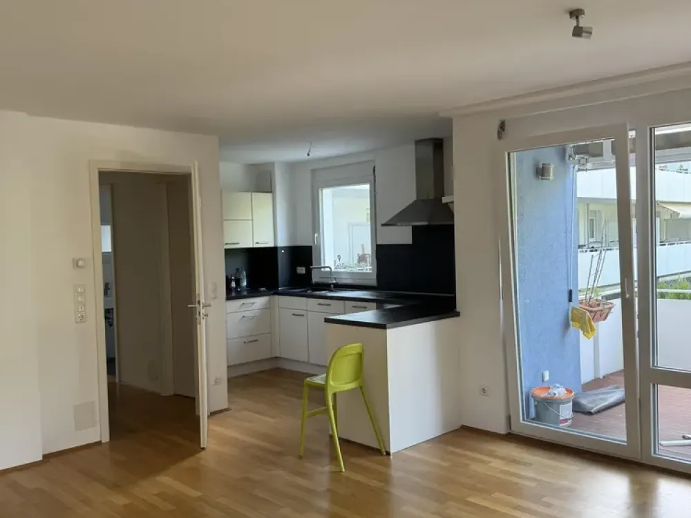 gepfl. helle 3 Zimmer, großer S/W BLK, 2 Bäder, Lift, EBK, ab 01.10.
