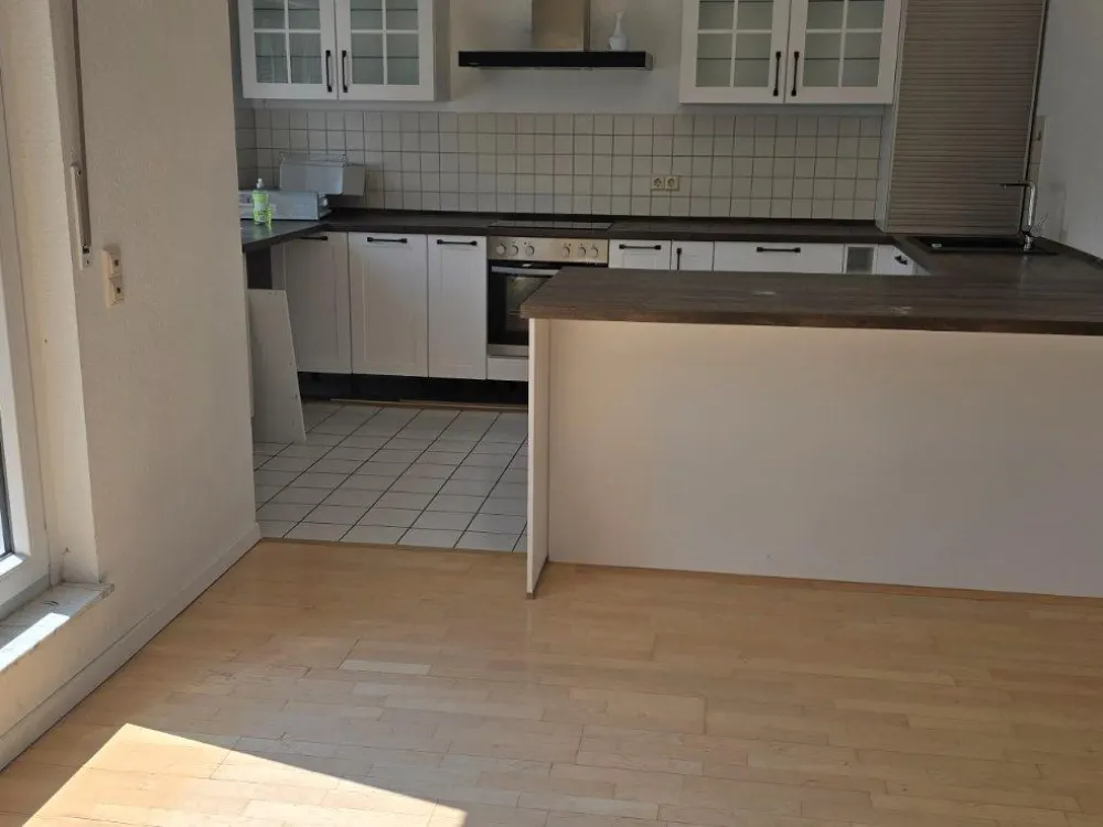 gemütlich& Menge Platz:ihre neue 4-Zimmer-Wohnung in Wiemelhausen