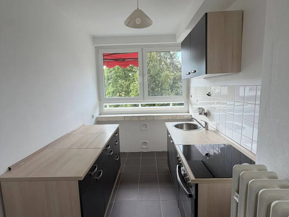 Großer Balkon mit Grünblick- Gepflegte 2ZKB Wohnung in Kassel-Wolfsanger