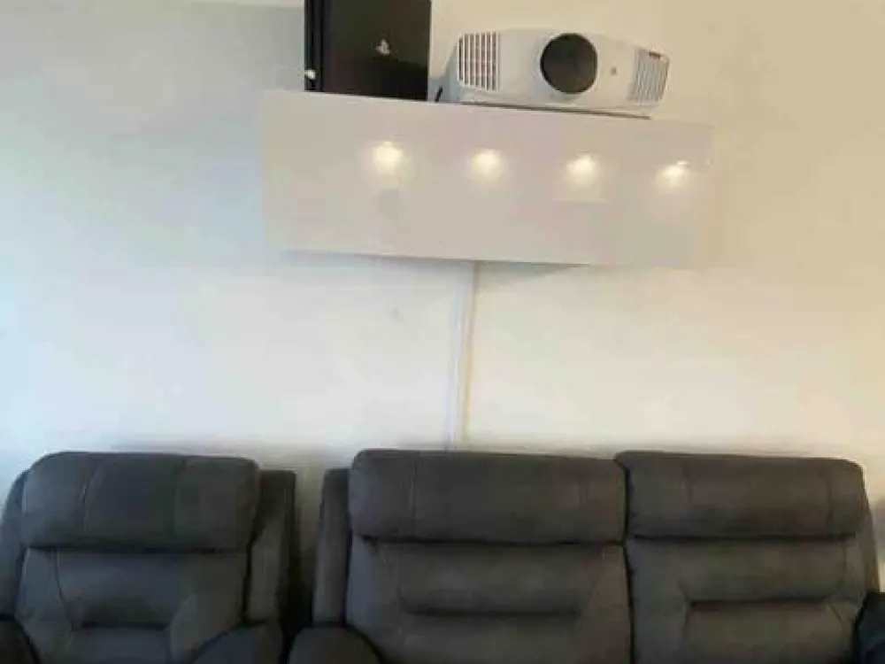 Exklusive Luxuswohnung am Neusser Rheinpark, Rheinblick