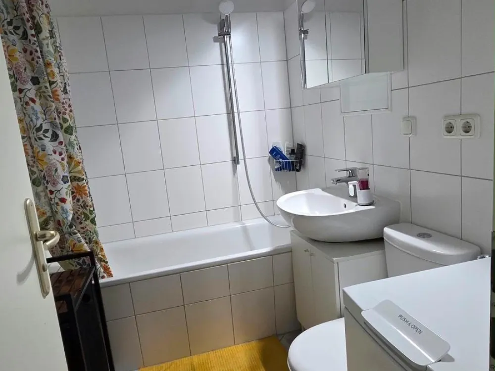 2 Zimmerwohnung direkt an der Elbe