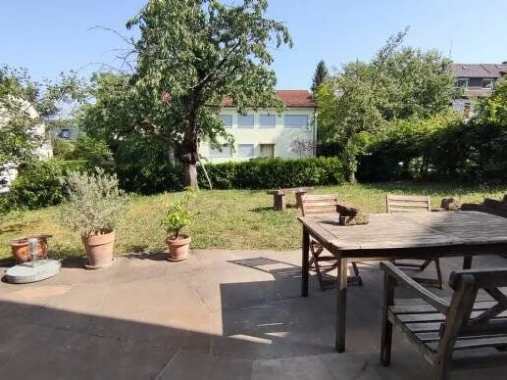 Großzügiges Wohnen am Killesbergpark mit Terrasse und Garten