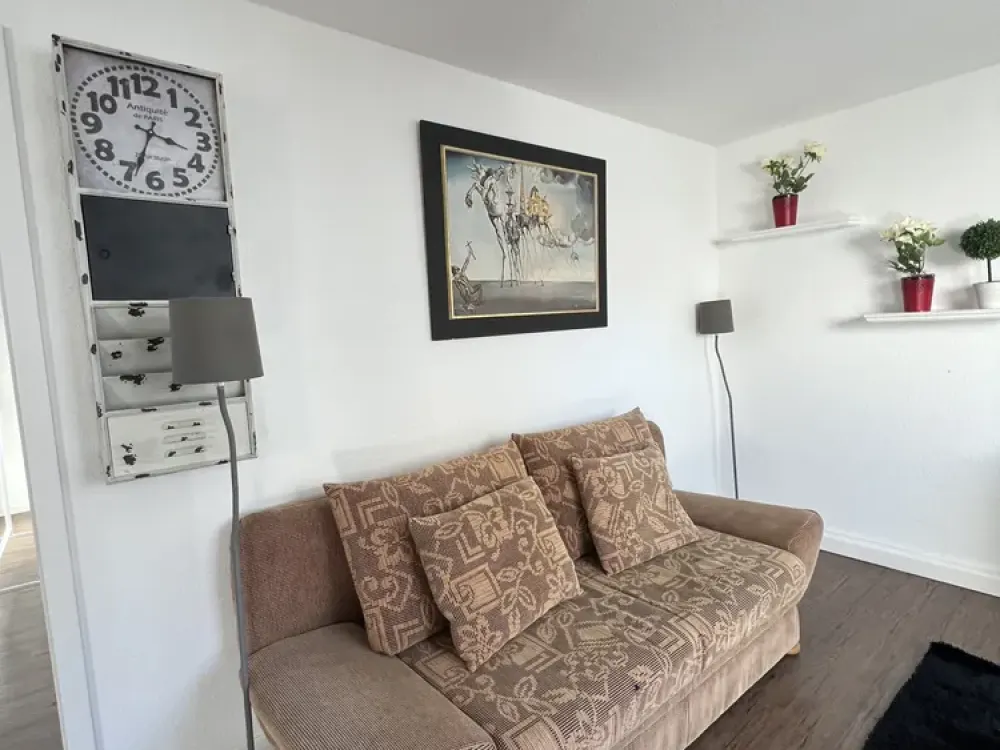 Modern möblierte 2 Zimmer Wohnung in Stuttgart West
